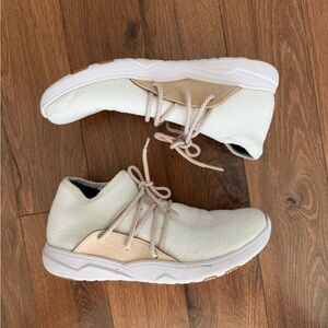 Vessi CityScape Size 8 Sneakers